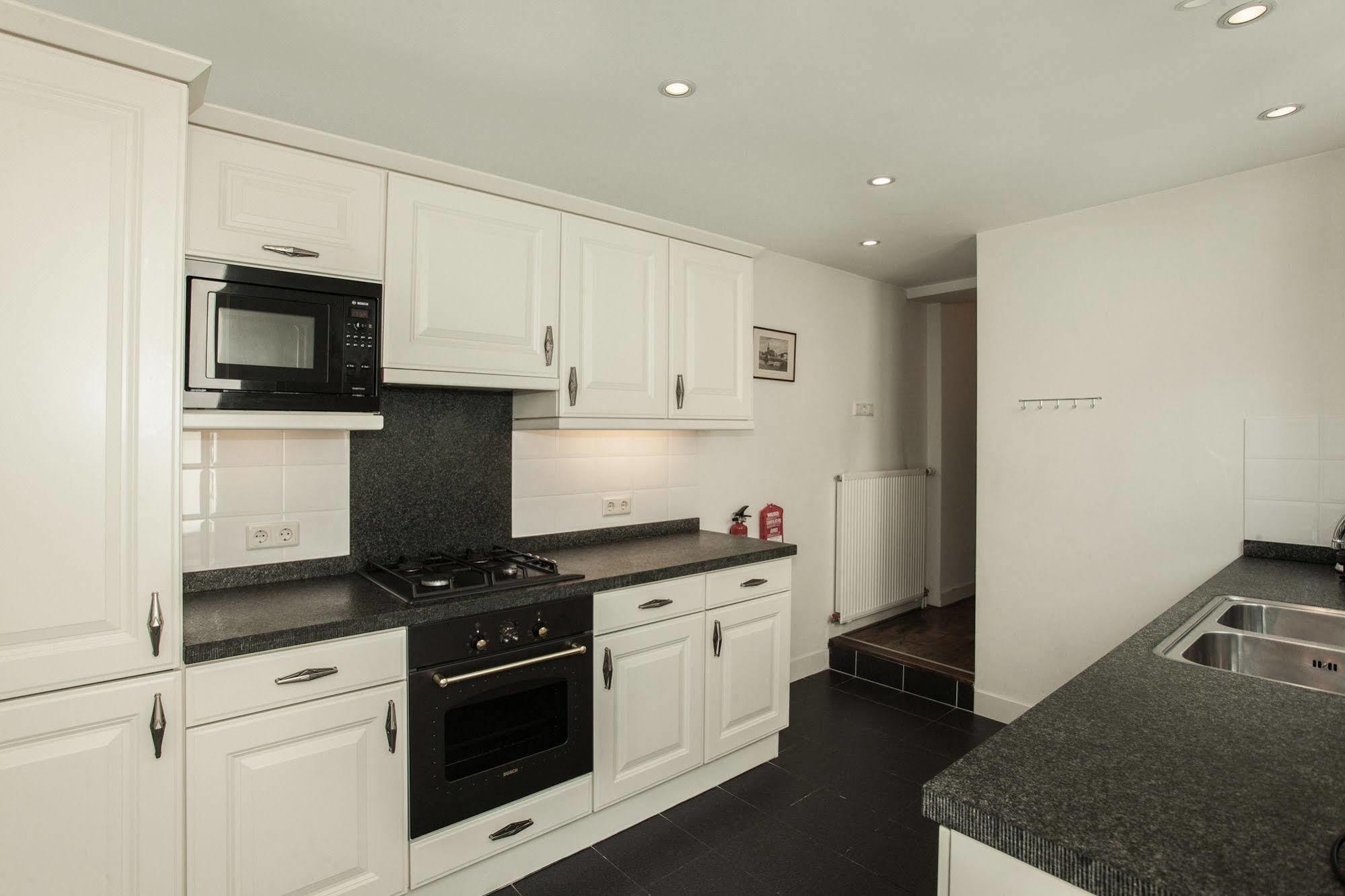 Stayci Serviced Apartments Noordeinde Den Haag Exterior foto